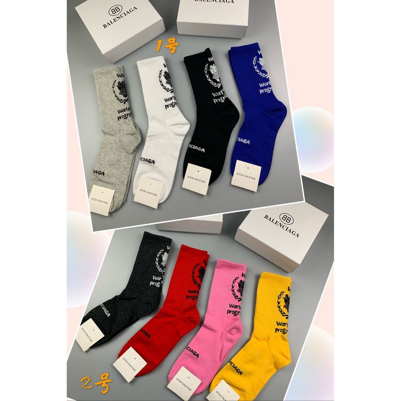 Ba*len*cia*ga logo print socks/box