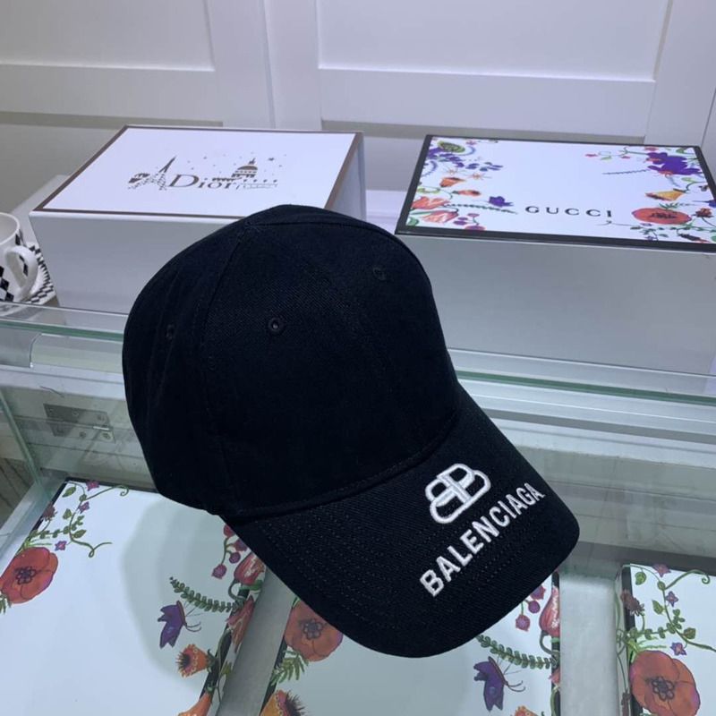 Ba*len*cia*ga bb mode baseball cap in black