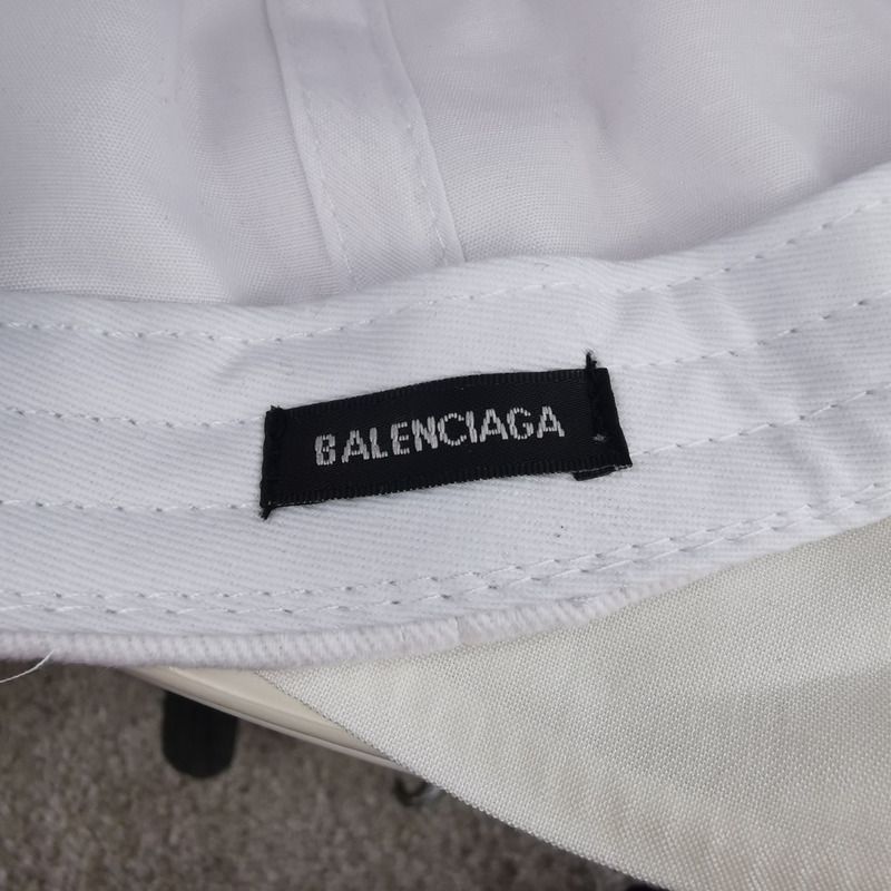 Ba*len*cia*ga bb mode baseball cap in white