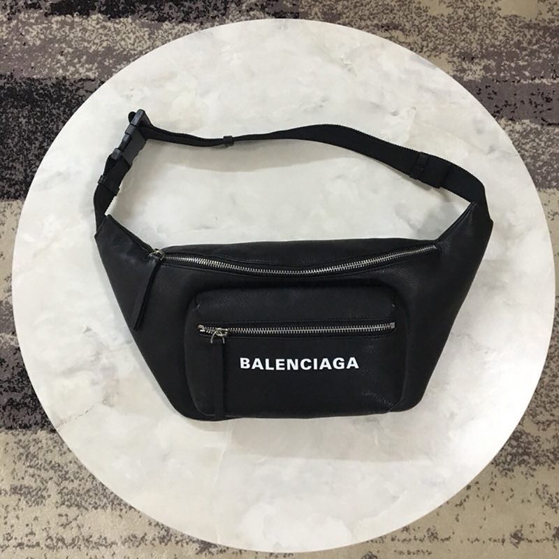 Ba*len*cia*ga explorer belt bag (black)