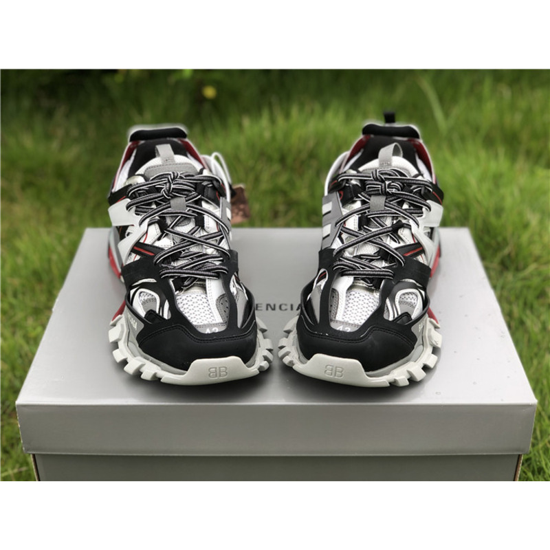 Ba*len*cia*ga 3.0 black white red sneakers men women