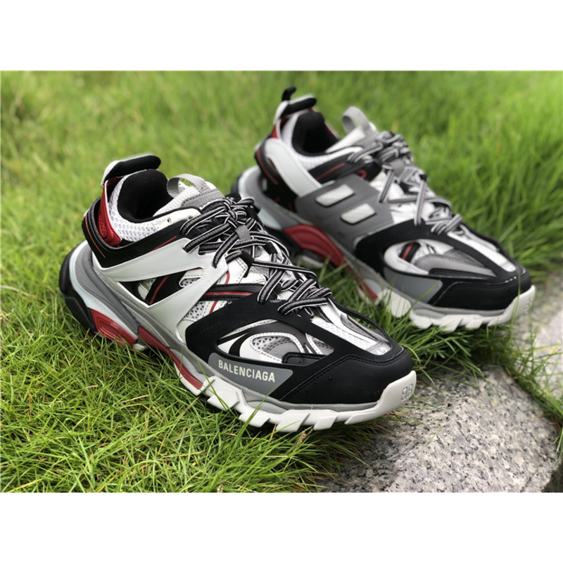 Ba*len*cia*ga 3.0 black white red sneakers men women