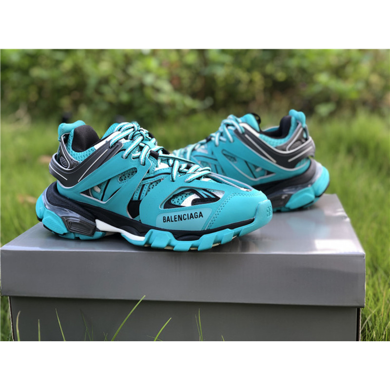 Ba*len*cia*ga 3.0 lake blue sneakers men women