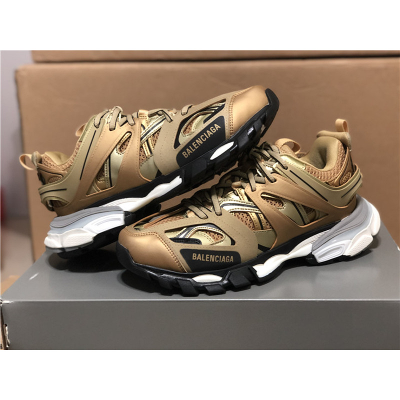 Ba*len*cia*ga 3.0 tyrant gold sneakers men women