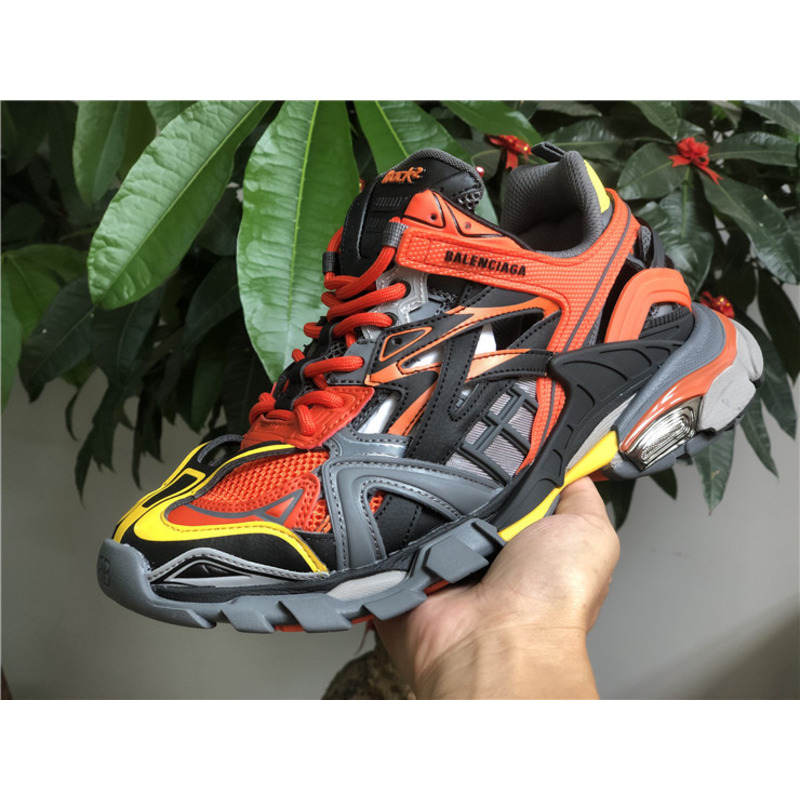 Ba*len*cia*ga 4.0 black orange sneakers men women