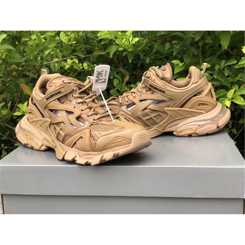 Ba*len*cia*ga 4.0 mud yellow sneakers men women