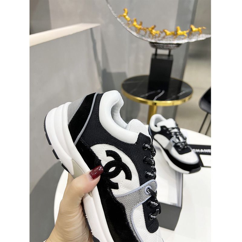 Ch*el low-top luminous sneakers(black&white)