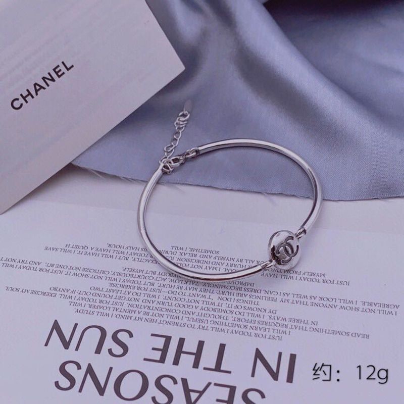 Ch*el bracelet in silver