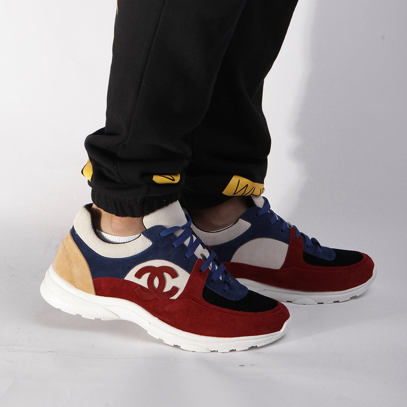 Ch*el sneaker in  suede calfskin(navy blue & red)