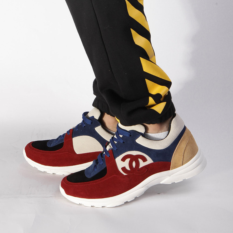 Ch*el sneaker in  suede calfskin(navy blue & red)