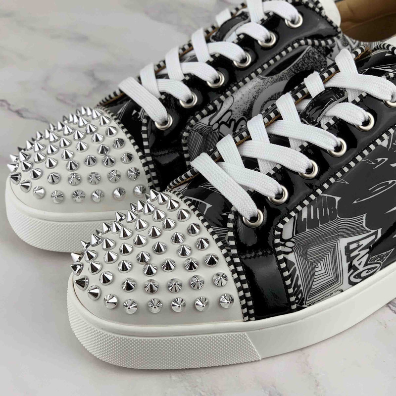 Ch**an louboutin l**is spikes orlato sneaker