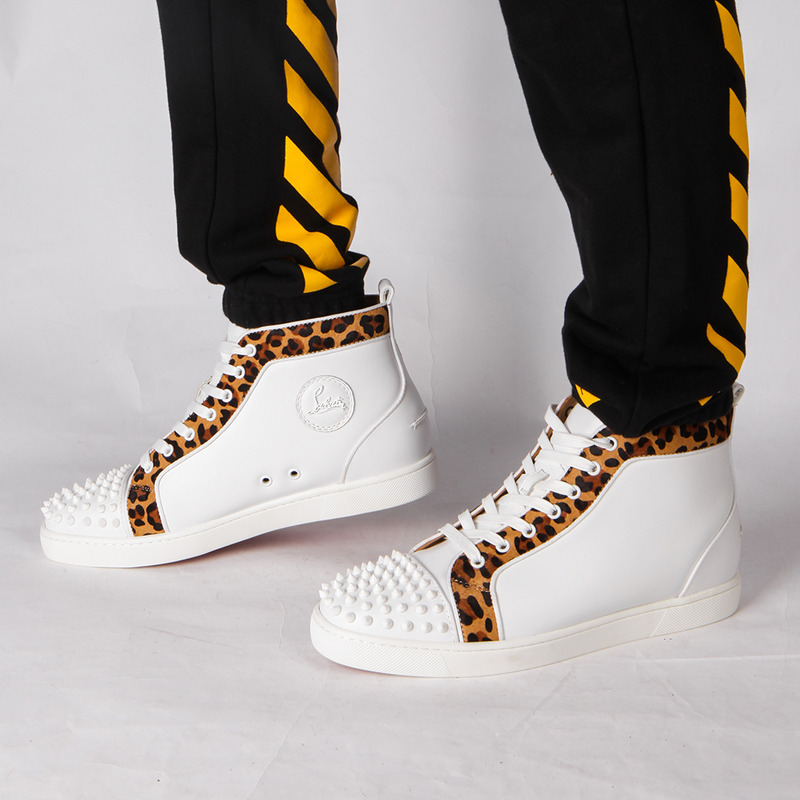 Ch**an louboutin made-to-order!!! limited version l**is orlato men''s flat version latte pony sneaker