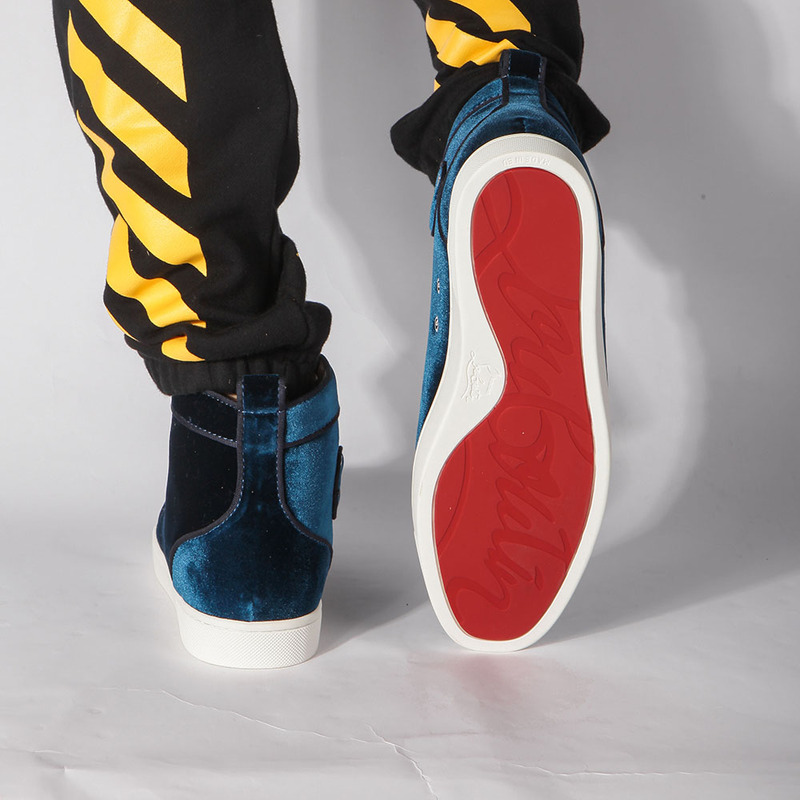 in stock!!! Ch**an louboutin limited version l**is orlato blue velvet junior flat sneakers