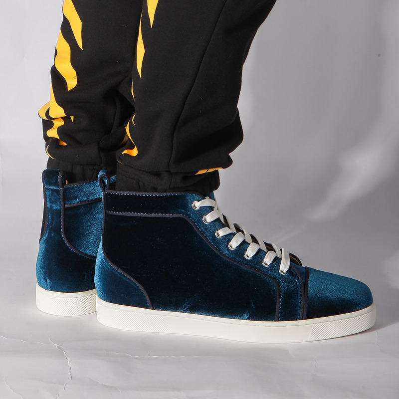 in stock!!! Ch**an louboutin limited version l**is orlato blue velvet junior flat sneakers