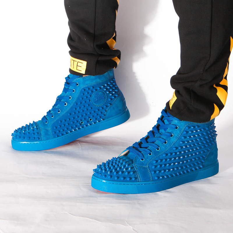 limited stock!!! Ch**an louboutin limited version l**is spikes blue veau velours sneakers