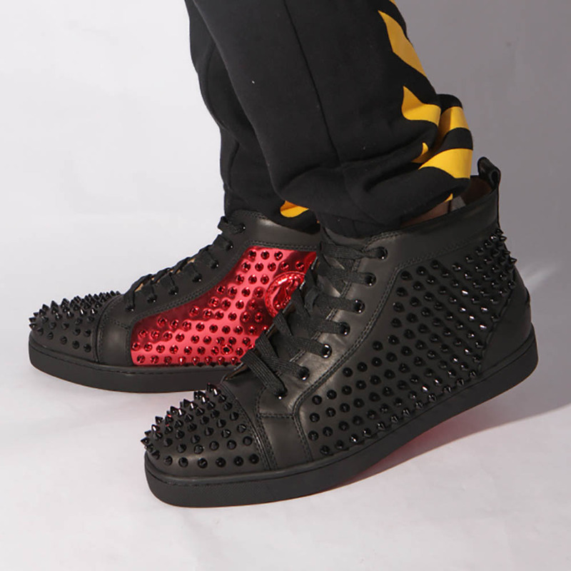 limited stock!!! Ch**an louboutin limited version limited louboutin l**is spikes black in latte and metalic gold