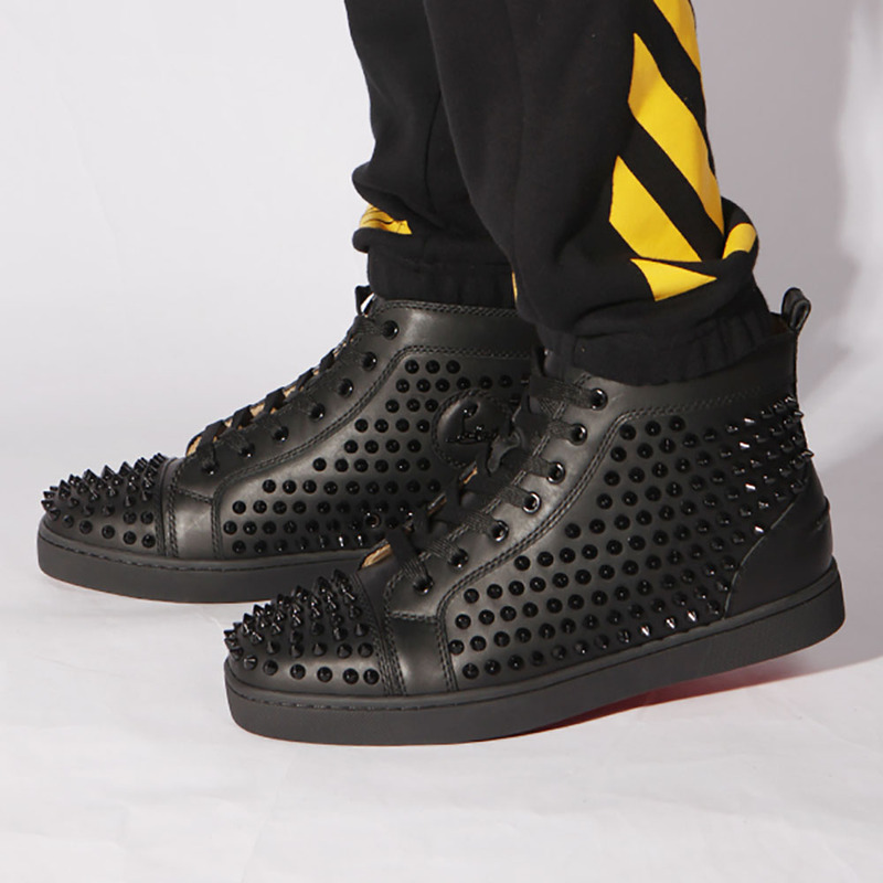 Ch**an louboutin limited version l**is spike men