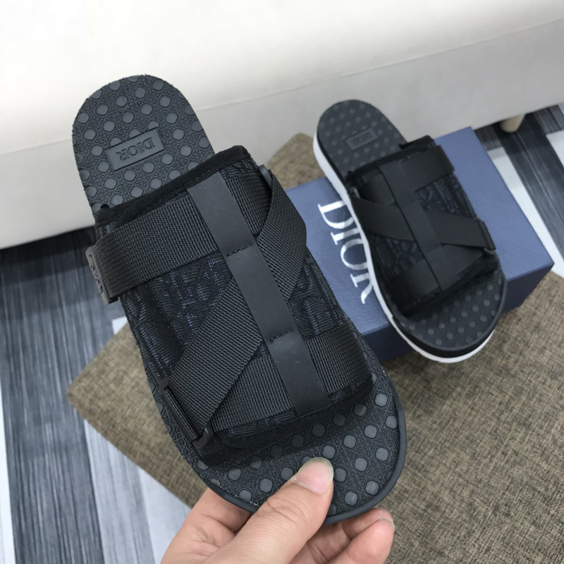 D*or alpha sandal