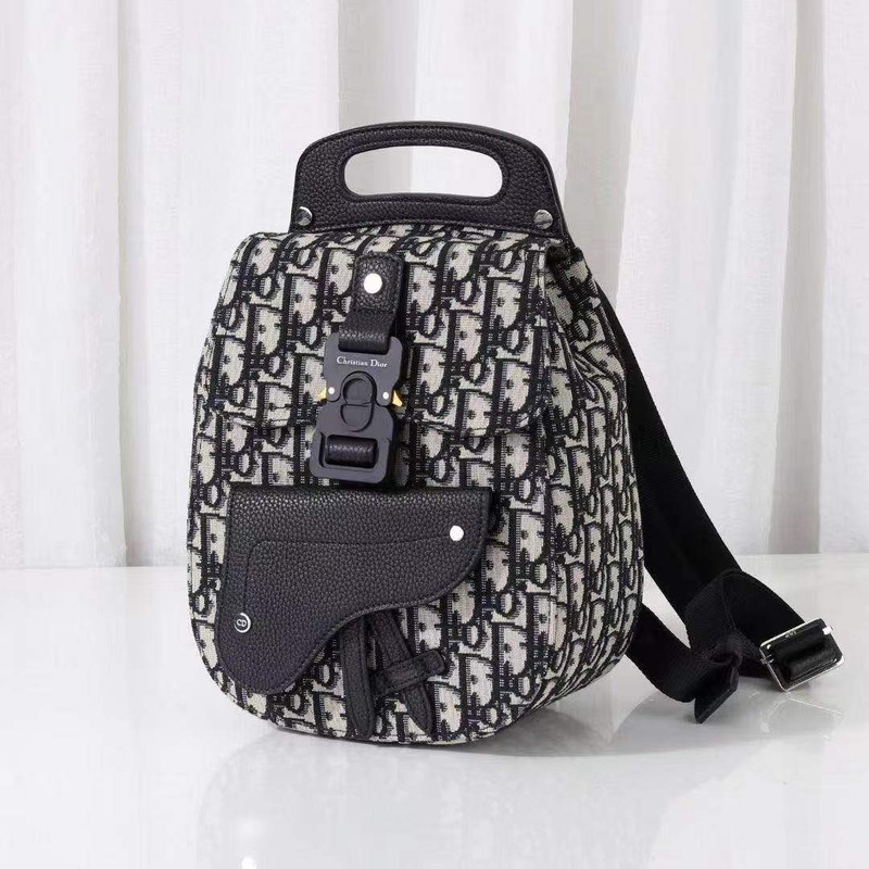 D*or mini saddle backpack