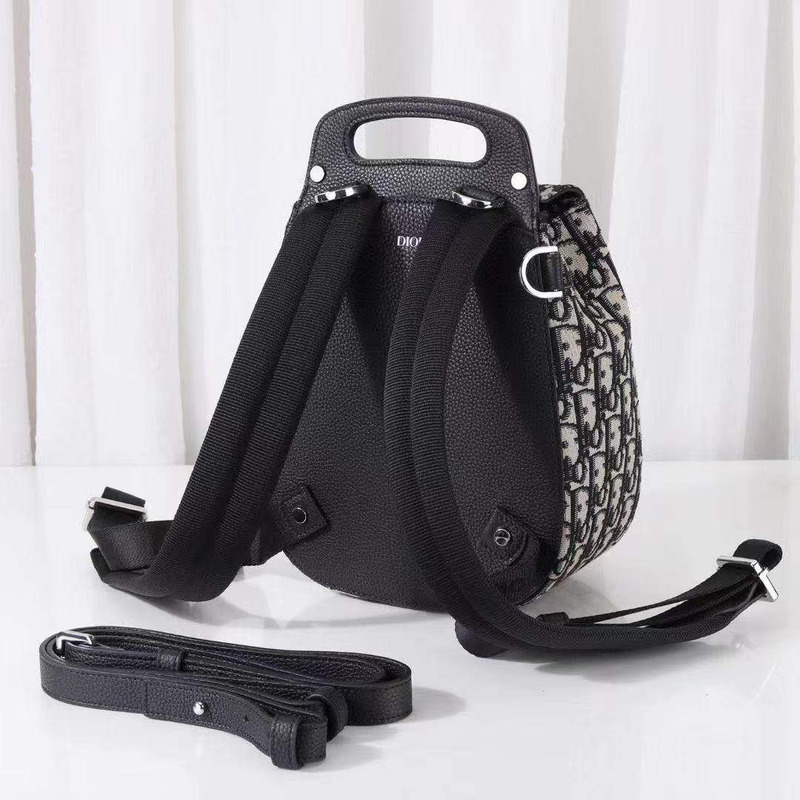 D*or mini saddle backpack