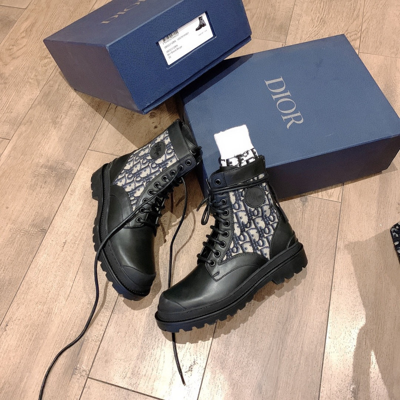 D*or explorer ankle boot