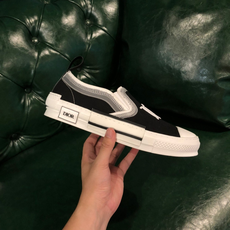 D*or b23 slip-on sneaker