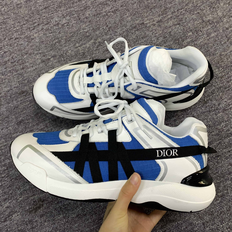 D*or "b24 runtek" sneaker in blue technical canvas