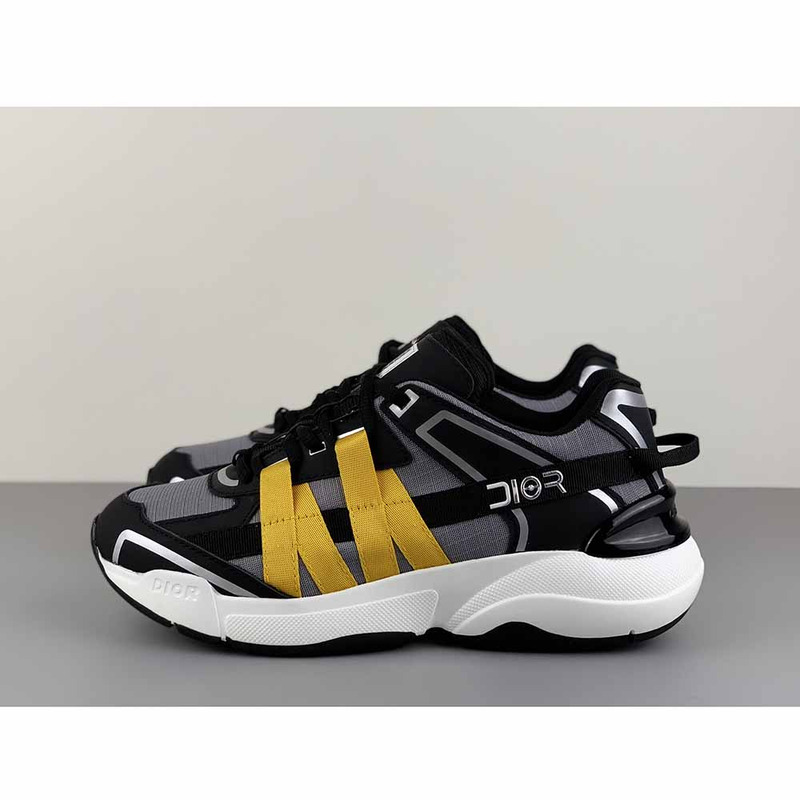 D*or "b24 runtek" sneaker in black/yellow technical canvas