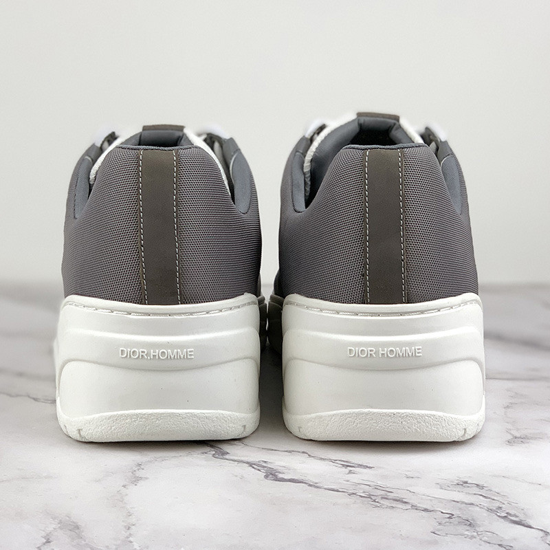 D*or "b17" sneaker in grey canvas and black calfskin