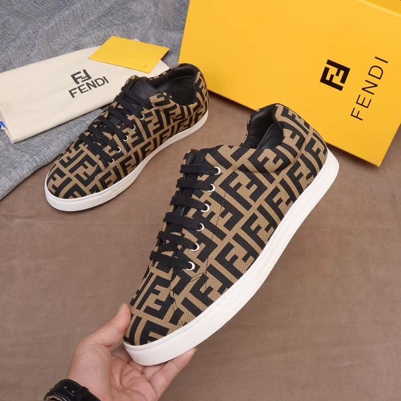 F**di ff motif sneakers (uk size)