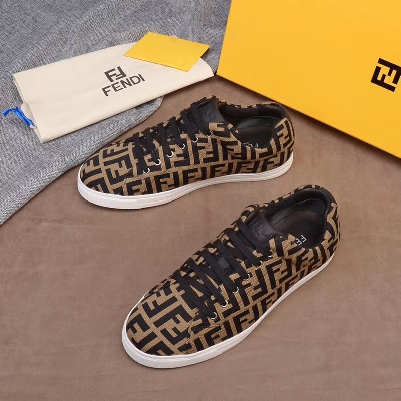 F**di ff motif sneakers (uk size)