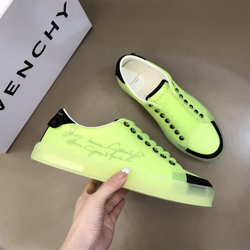 Givenchy Acid Green sneaker