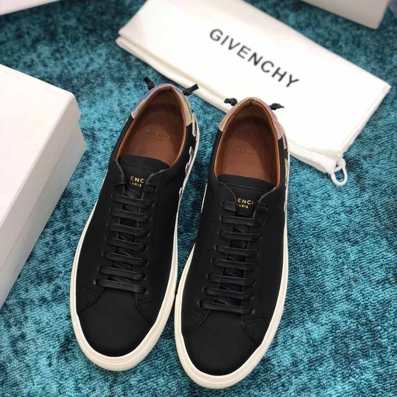 Givenchy Sneakers