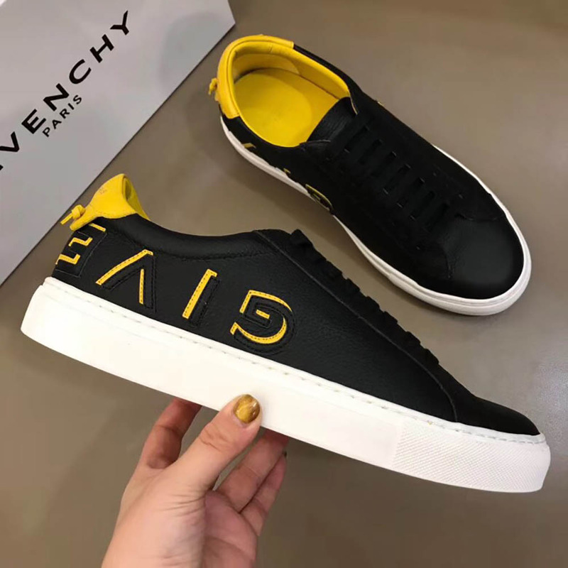 Givenchy Low Sneakers in Yellow Leather