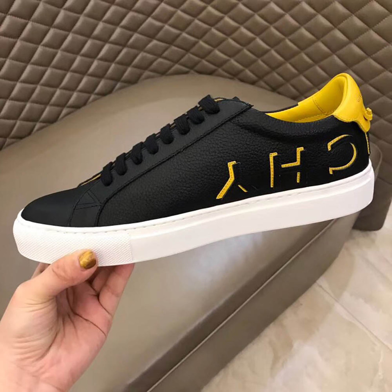 Givenchy Low Sneakers in Yellow Leather