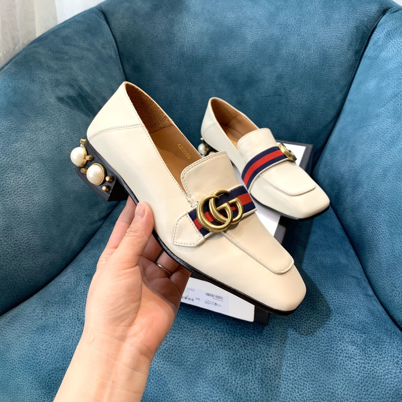 G*u*i leather mid-heel loafer in white (35mm)