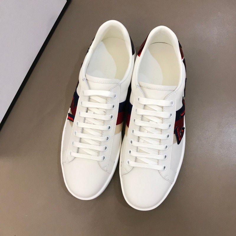 G*u*i letter ace embroidered sneaker