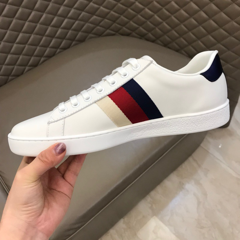 G*u*i letter ace embroidered sneaker