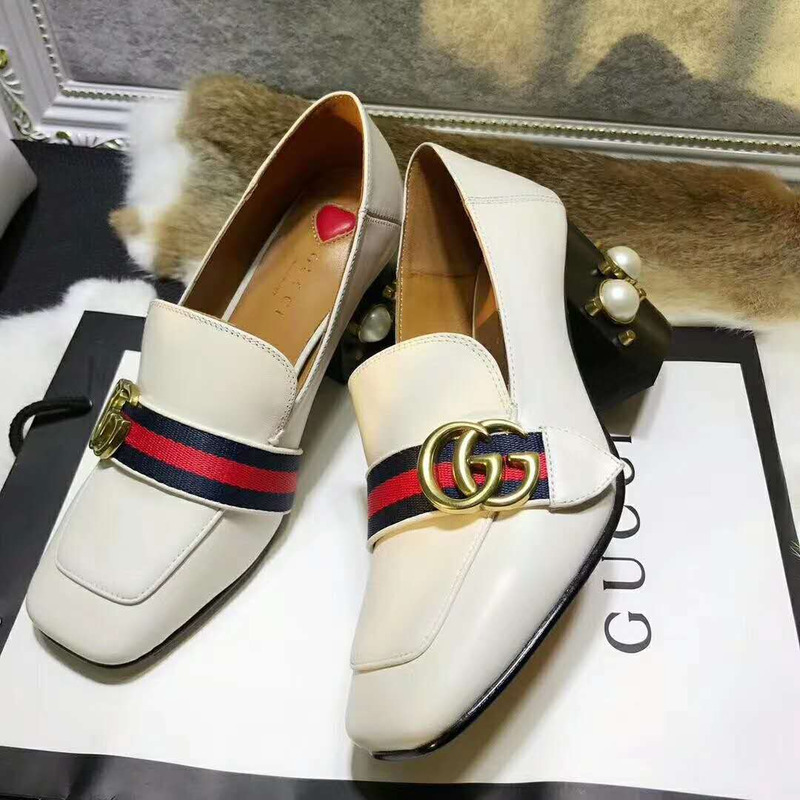 G*u*i leather mid-heel loafer