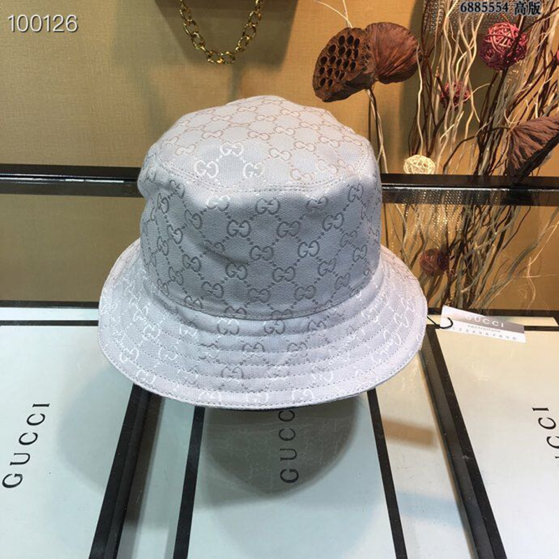 G*u*i lame bucket hat