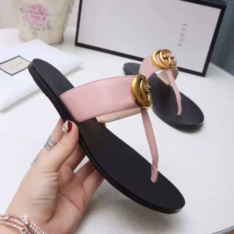 G*u*i leather thong sandal with double