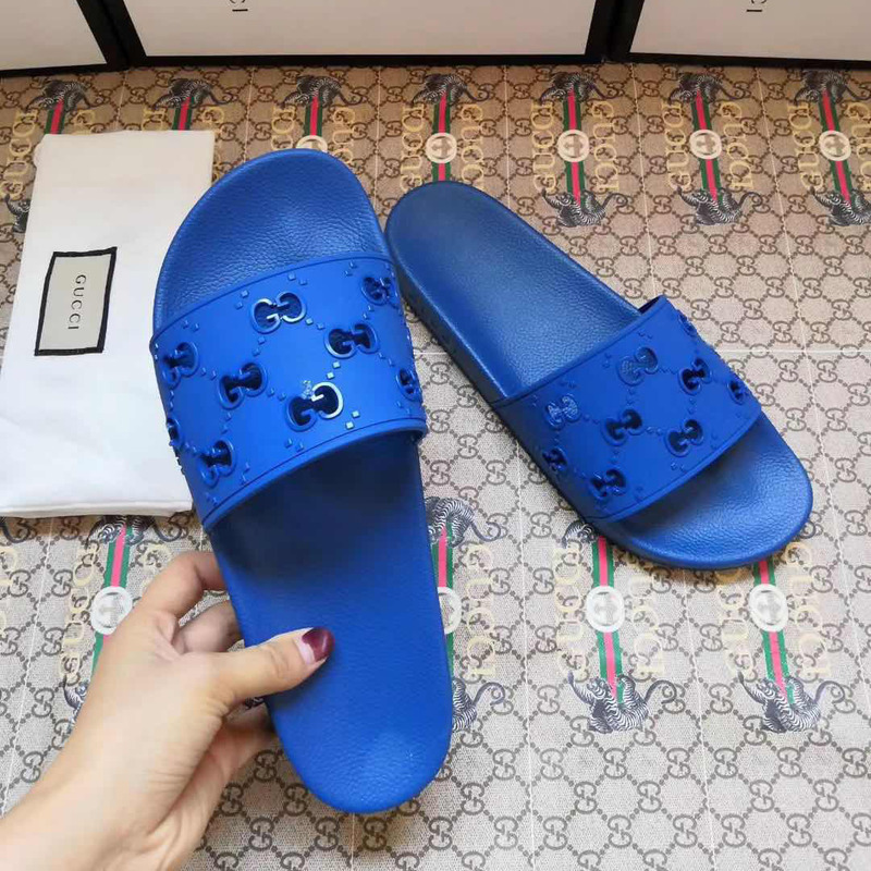 G*u*i rubber gg slide sandal in blue