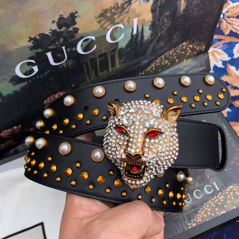 G*u*i leather belt with tiger buckle