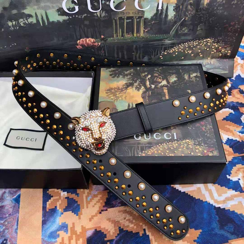 G*u*i leather belt with tiger buckle