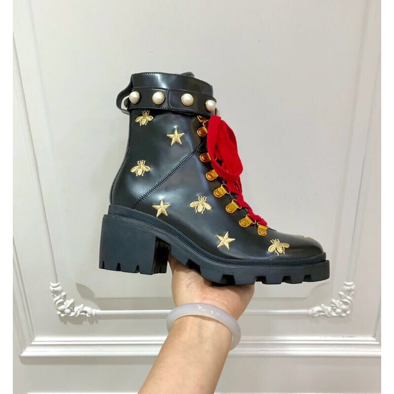 G*u*i embroidered leather ankle boot with belt