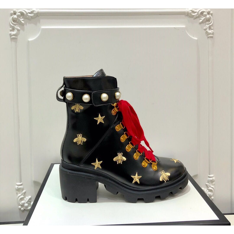 G*u*i embroidered leather ankle boot with belt