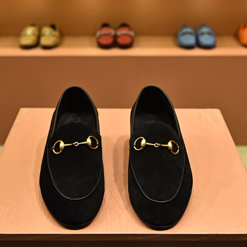 G*u*i jordaan velvet loafer