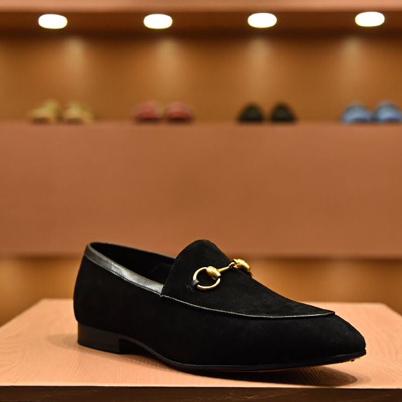 G*u*i jordaan velvet loafer