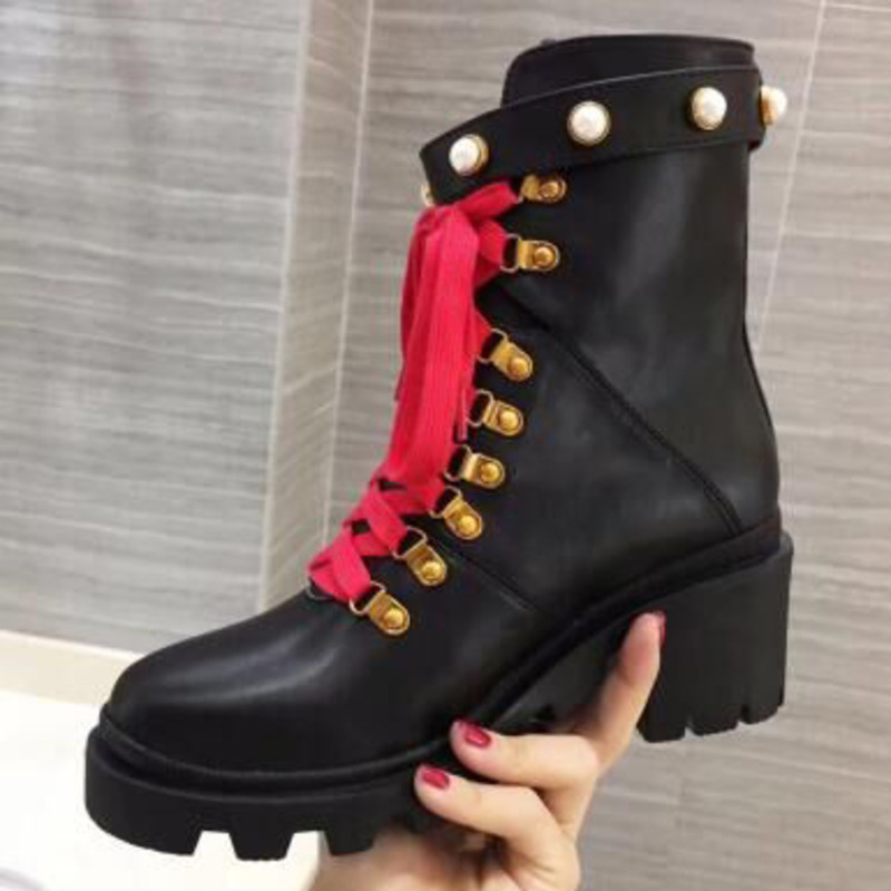 G*u*i black leather boots