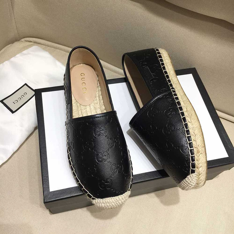 G*u*i black leather espadrille